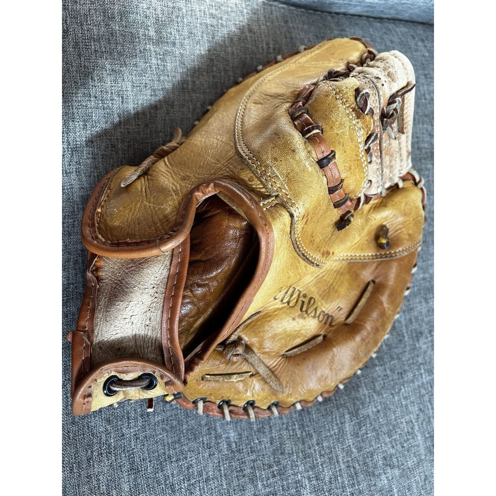 Wilson Mickey Vernon 1st Baseman Mitt Left Hand Throw Baseball Glove Vintage